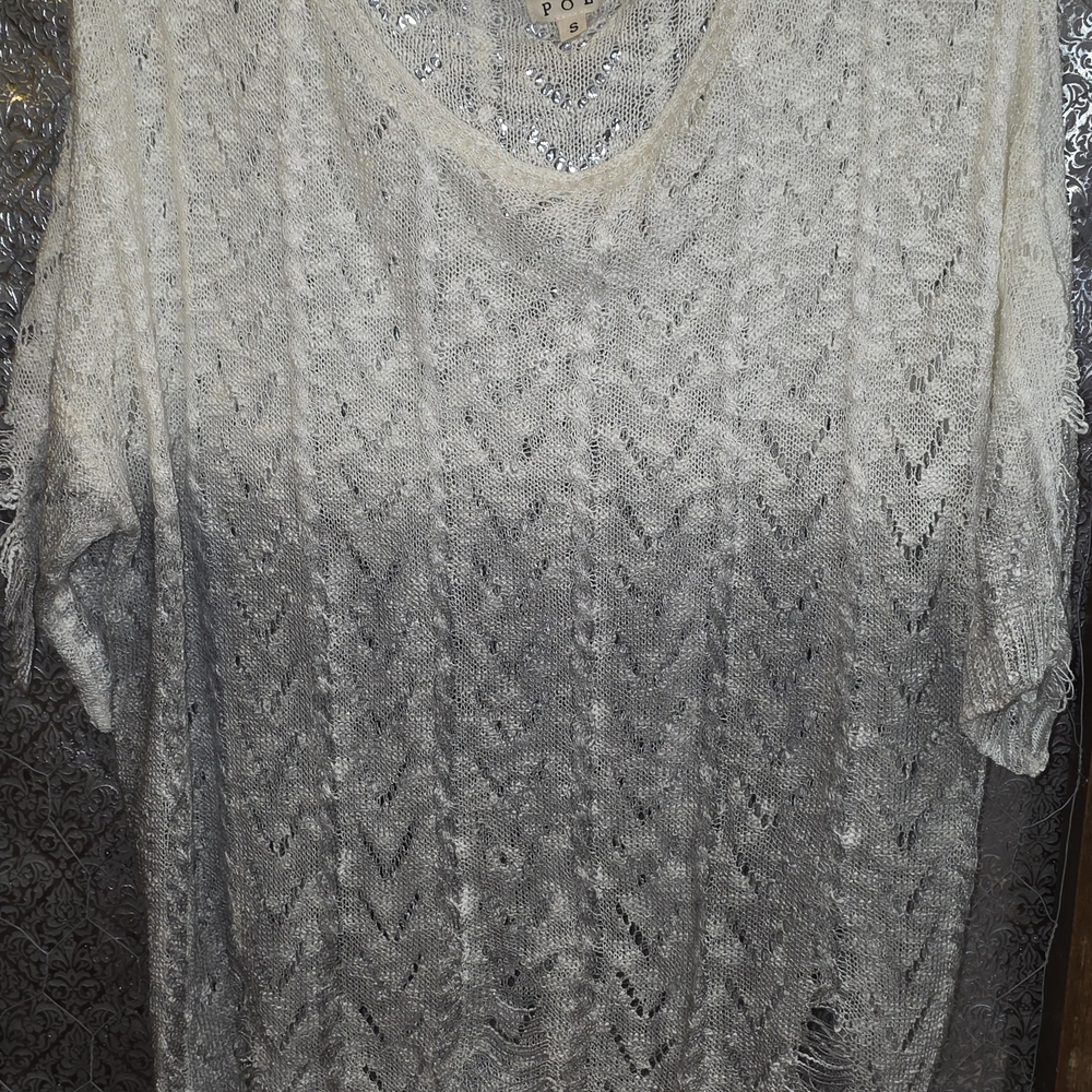 POL Gray Knit Gradiant Color Distressed Cool Lightweight
